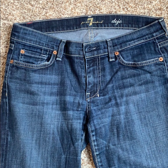 Jeans - Picture 2 of 3